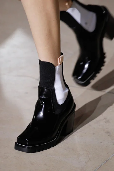 Look 52